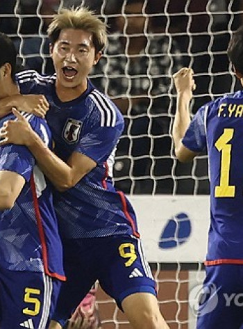 일본, 개최국 카타르 4-2로 제압…U-23 아시안컵 4강 진출