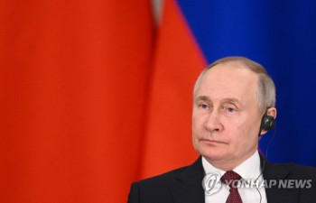 영국, 우크라에 열화우라늄탄 보낸다…푸틴 "상응한 대응" 발끈