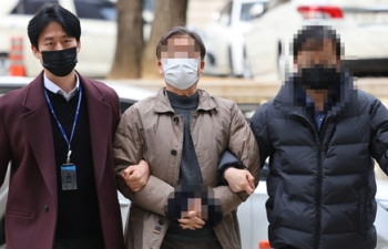 '창원간첩단' 4명 구속기소…"北지령에 반정부 활동"