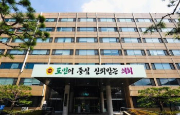 음주추태 박지헌 충북도의원 출석정지 징계…"제 식구 감싸기"