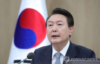 尹대통령, 비상경제민생회의 주재…"내수활성화에 비상한 각오"