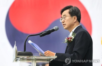 김동연 "한일정상회담은 국민과 국격에 대한 테러" 또 직격