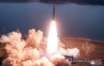 北 "어제 미사일사격 훈련…장연서 지대지탄도미사일 2발 사격"