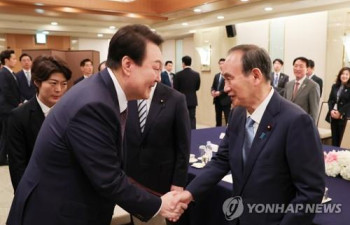 "尹, 방일 접견시 '오염수 방류 한국민 이해 구해나가겠다'"