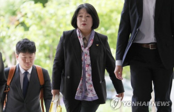 '횡령 일부 유죄' 윤미향 2심 9월 선고…"신속히 마무리"