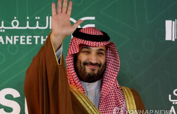 탈석유 꿈꾸는 사우디, 미국 빠진 중동 '평화 무드' 앞장